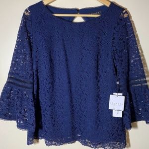 NWT LAUNDRY by Shelli Segal Lace Blouse